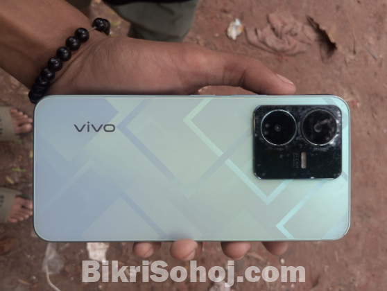 Vivo Y22